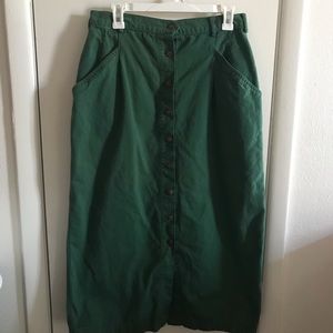 Thrifted forest green skirt